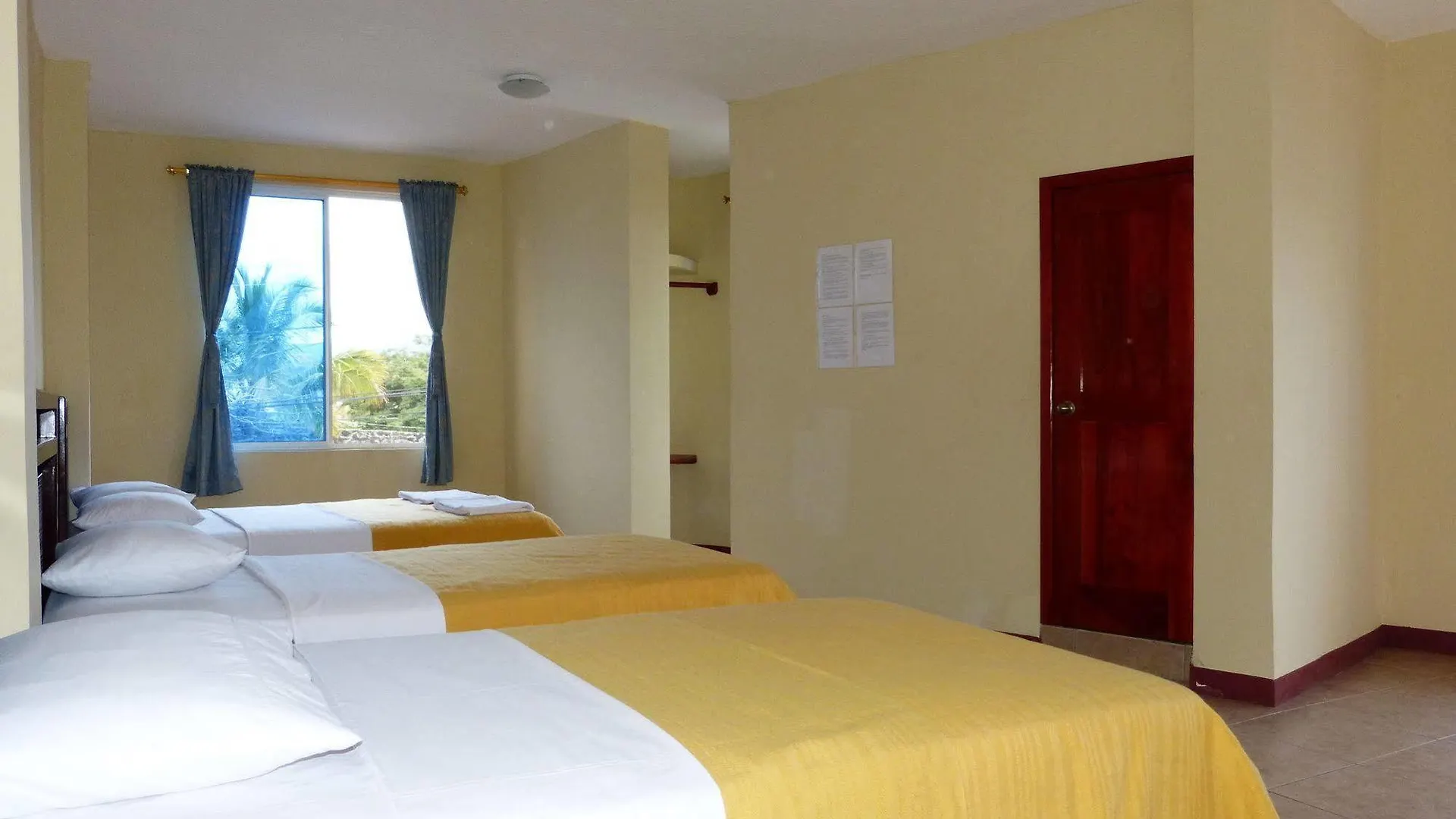 Gloria - Galapagos Inn Пуэрто-Айора Гостевой дом