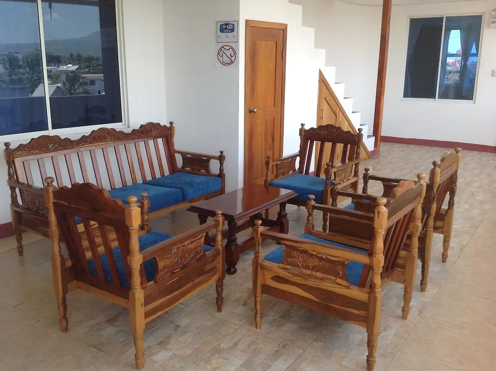 Gloria - Galápagos Inn Puerto Ayora 2*,